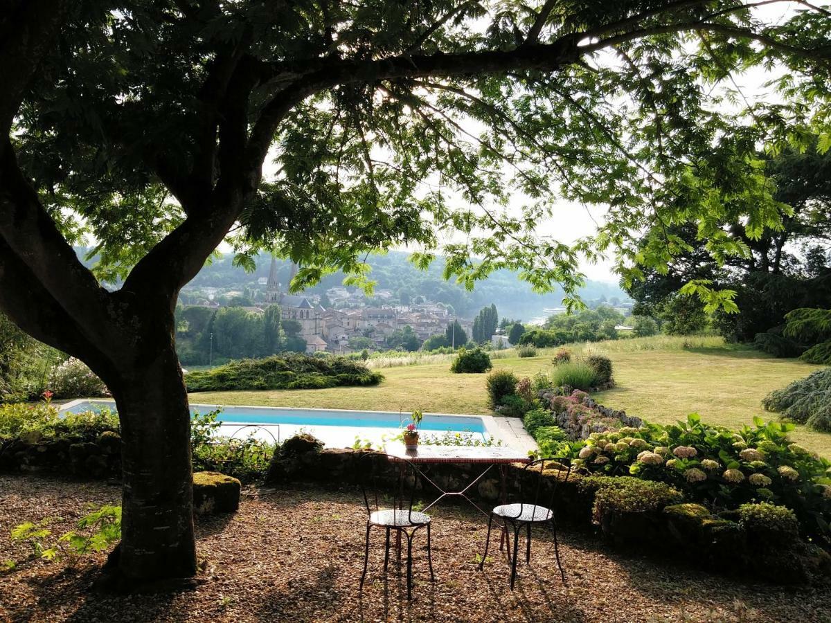 Branne  Les 4 Elements St Emilion Bed & Breakfast エクステリア 写真